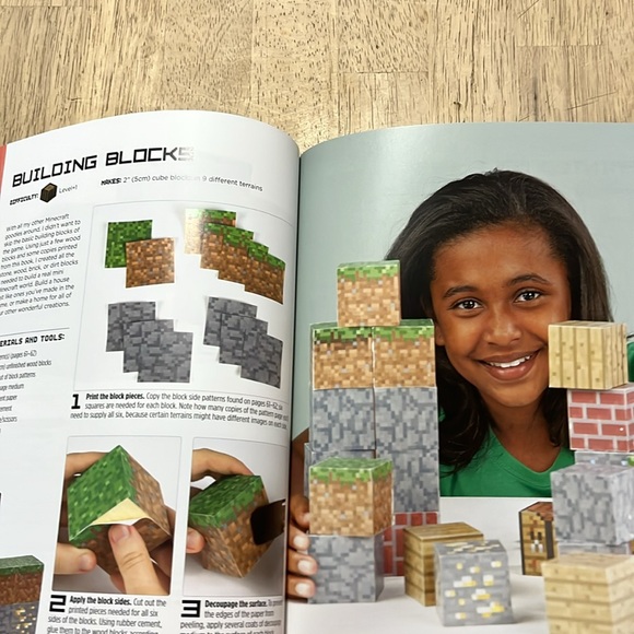 Craft Projects for Minecraft and Pixel Art Fans by Choly Knight - Picture 3 of 3